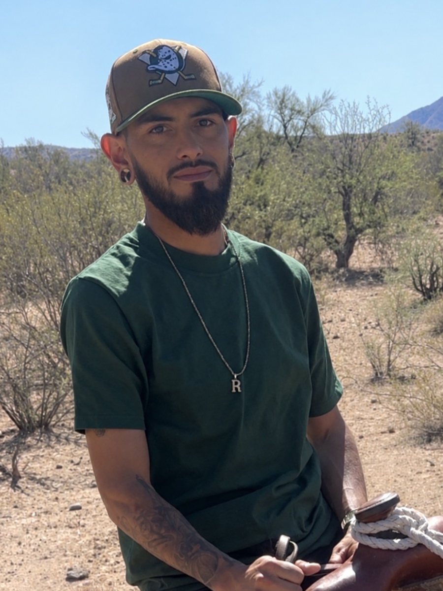 Carlos, Field Supervisor / Marketing at Arizonora Landesign