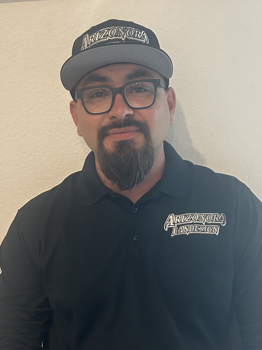Leonel, Field Supervisor at Arizonora Landesign